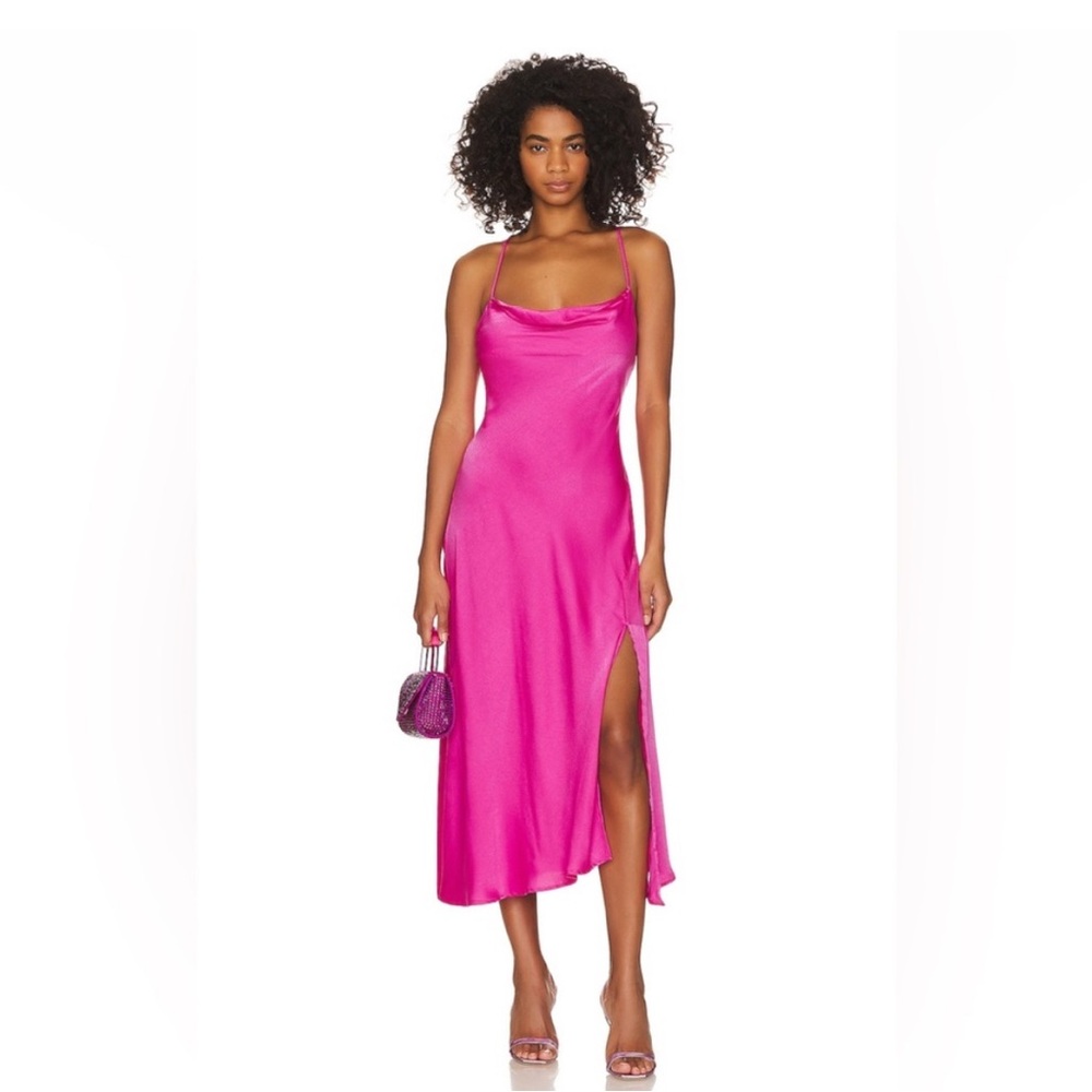 ASTR the Label x Revolve Gaia Dress in Bright
Fuchsia Midi Dress Size S